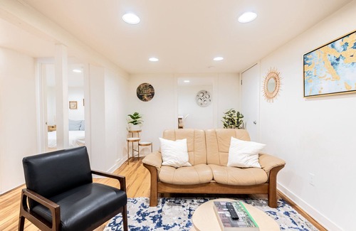 Belmont Apartment | The Rex!