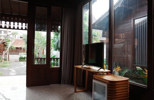 Kerobokan Villa | The Riang Villa