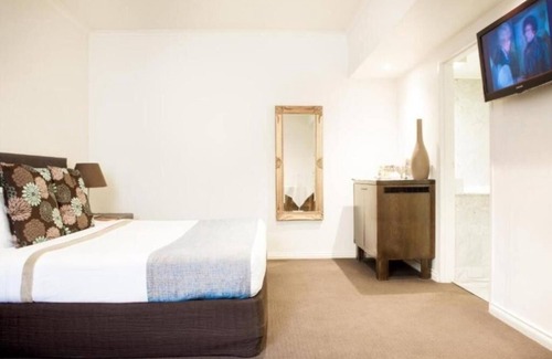 Adelaide Central Business District Hotel | The Richmond Hotel - Adelaide