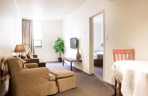 Adelaide Central Business District Hotel | The Richmond Hotel - Adelaide