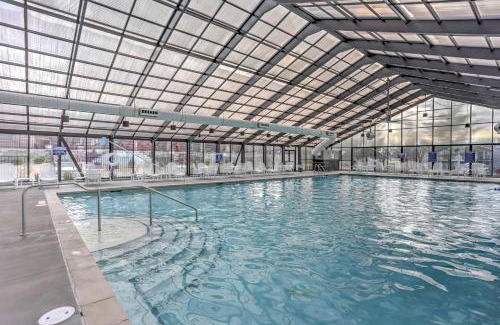 Branson Apartment | The Ridge Branson Condo with Pools and Golf Course!