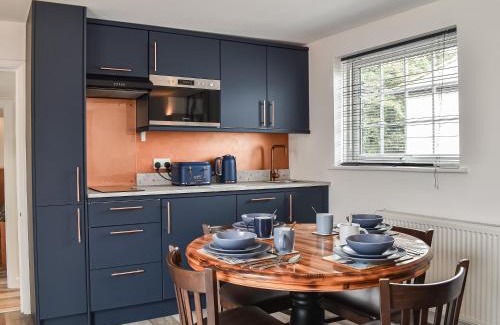 Deal House | The Rising Sun