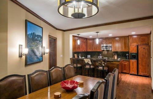 Aspen House | The Ritz-Carlton, 3BR Residence 2310: Ski-in/Ski-out Resort in Aspen w/Mountain/Town view