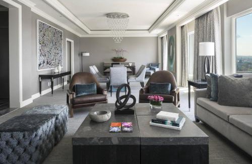 Downtown Cleveland Hotel | The Ritz-Carlton, Cleveland