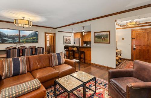 Aspen House | The Ritz-Carlton Club, Two-Bedroom Residence Float 4, Ski-in & Ski-out Resort in Aspen Highlands