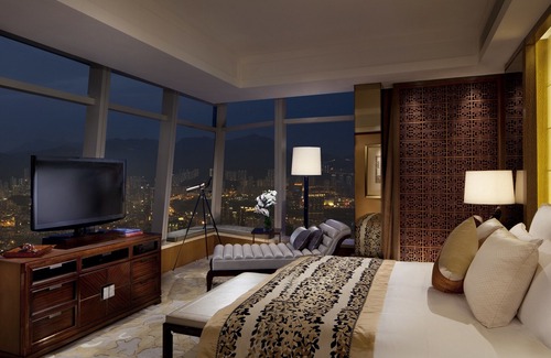 West Kowloon Hotel | The Ritz-Carlton, Hong Kong