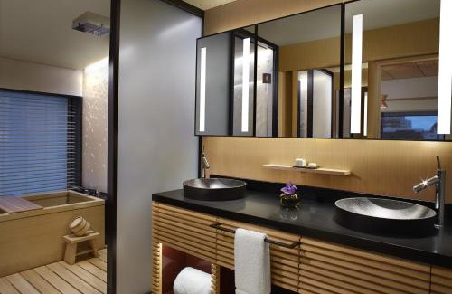 Central Kyoto Hotel | The Ritz-Carlton Kyoto