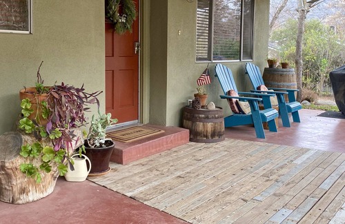 Kaweah House | The River House ~ Close to Sequoia National Park
