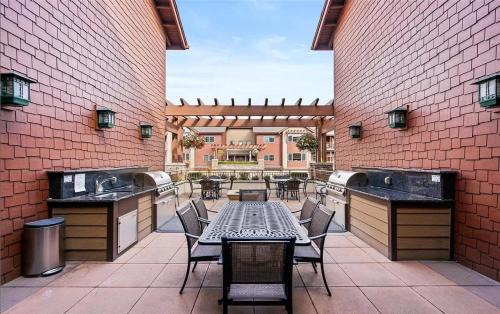 Coeur d'Alene House | The Riverstone Riviera Affordable Mini City Getaway in CDA