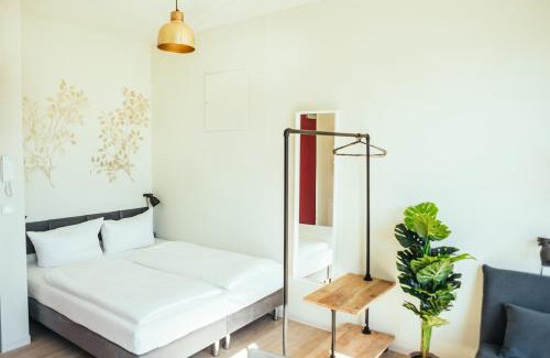 Neukoelln Apartment | The Rix Studios & Suites