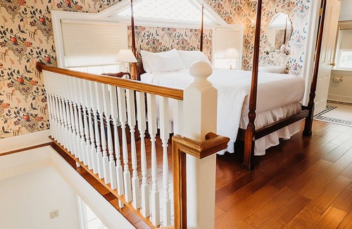 Sheboygan Falls Bed & Breakfast | The Rochester Inn, A Historic Hotel