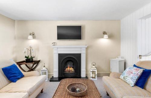 Fishguard House | The Rock House