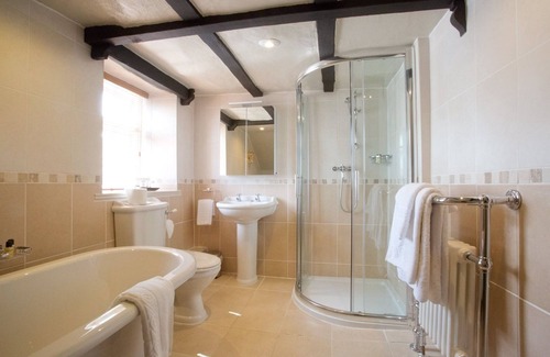 Newton Abbot Hotel | The Rock Inn