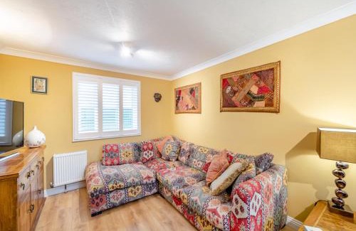 Lowestoft House | The Roddy House