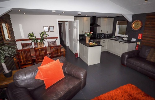 Saint Asaph Cottage | The Roe