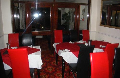 South Shore Hotel | The Roman Hotel
