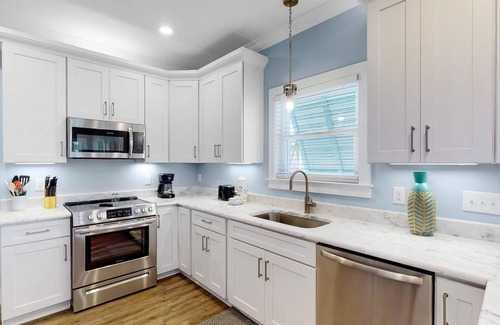 Fort Morgan Cottage | The Rookery Iii 6027 3 Bedroom Cottage by Redawning