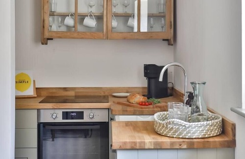 Beverston Other | The Rooks Apartment 2 - Beverston Castle Cotswolds