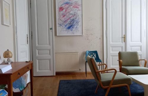 Wahring Apartment | The Room for Artists Vienna