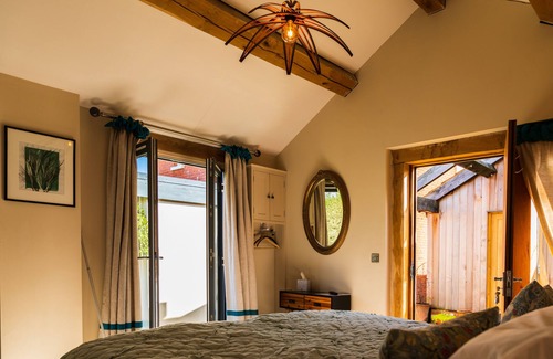 Salisbury Bed & Breakfast | The Room in the Garden