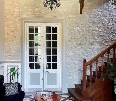 Arcomps House | The Rooms of Vilmorais