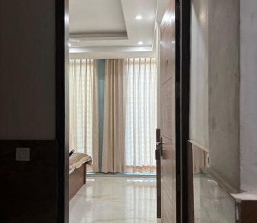 Preet Vihar Hotel | The Roop Mahal, hotel,