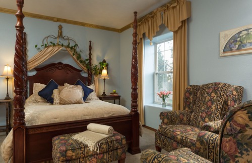 Coeur d'Alene Bed & Breakfast | The Roosevelt Inn & Spa