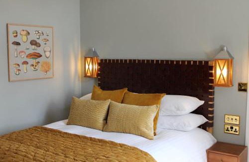 Thorney Hotel | The Rose And Crown
