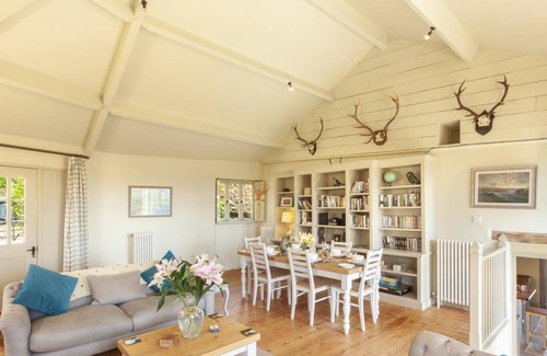 South Molton Cottage | The Round House, West Anstey
