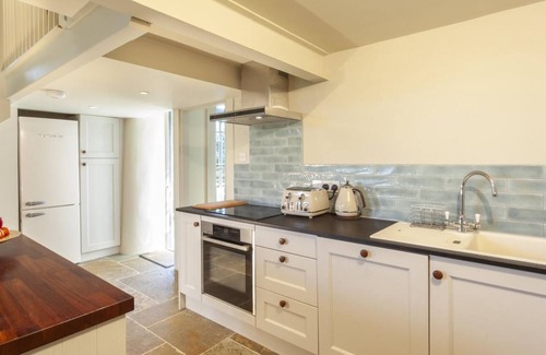 South Molton Cottage | The Round House, West Anstey