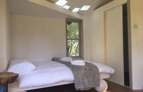 Begelly Ski Chalet | The Roundhouse - Unique space nestled in the trees