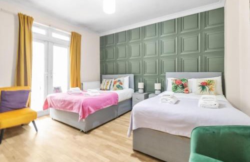 White Hart Lane Apartment | The Roundway Styles & Cosy Private Rooms in London