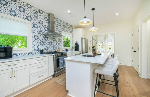 Cabbagetown House | The Rox & Leigh – Your Ideal Group Retreat Near Downtown ATL!
