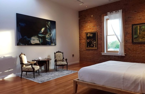 Waitsburg House | The Royal Block - Room 1