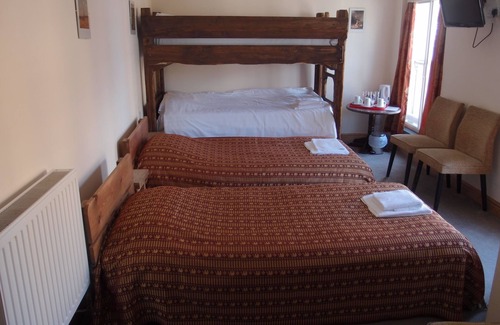 Hele Hotel | The Royal Britannia
