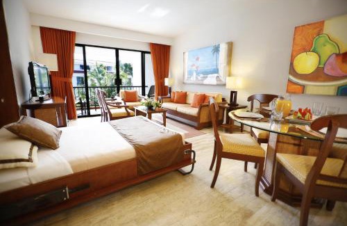 Zona Hotelera Resort | The Royal Cancun All Villas Resort
