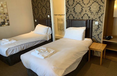 Burnham-on-Sea Hotel | The Royal Clarence Hotel