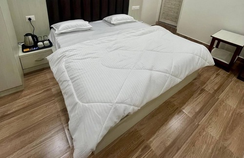 Gorakhpur Hotel | The Royal Darbaar