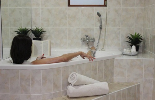 Port Alfred House | The Royal Guest House