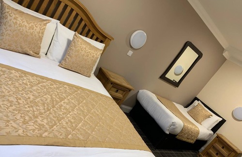 Dingwall Bed & Breakfast | The Royal Guesthouse