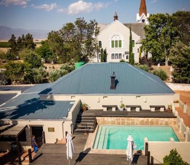 Riebeek Kasteel Hotel | The Royal Hotel