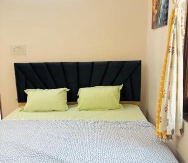 Delhi Apartment | The Royal retreat