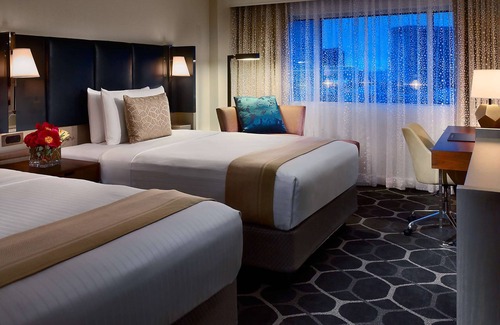 Uptown Hotel | The Royal Sonesta Houston Galleria