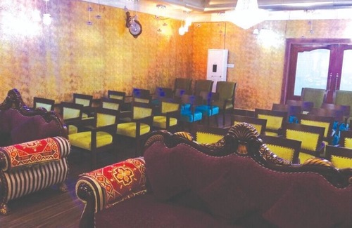 Bhubaneshwar Hotel | The Royal Suite