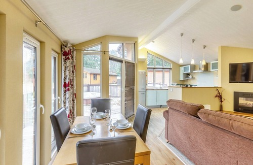 Beaworthy Ski Chalet | The Ruby (No Hot Tub)