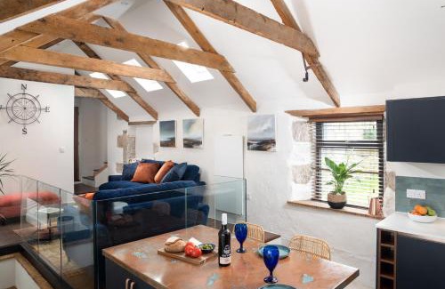 Helford Passage House | The Rum House