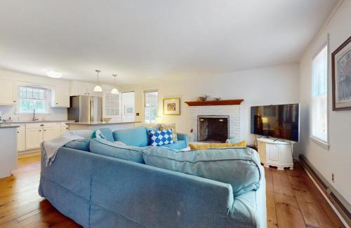 North Eastham House | The Runaway