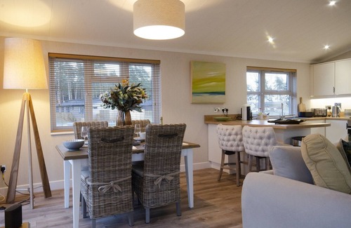 Ryther Apartment | The Rushes - Hollicarrs Holiday Park