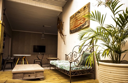 Summerstrand House | The Russel Guesthouse