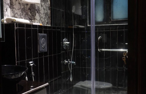Green Park Hotel | The Saga Hotel